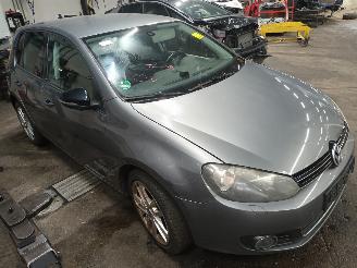 Volkswagen Golf Golf VI (5K1) Hatchback 1.2 TSI BlueMotion (CBZB) [77kW]  (11-2008/11-=
2012) picture 2