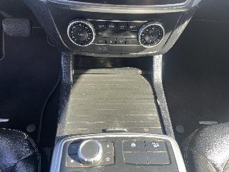 Mercedes ML ML III (166) SUV 2.1 ML-250 CDI 16V BlueTEC 4-Matic (OM651.960) [150kW=
]  (06-2011/12-2015) picture 19