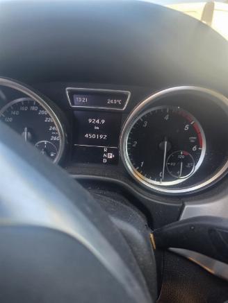 Mercedes ML ML III (166) SUV 2.1 ML-250 CDI 16V BlueTEC 4-Matic (OM651.960) [150kW=
]  (06-2011/12-2015) picture 2