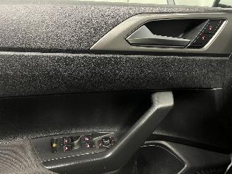 Volkswagen Polo Polo VI (AW1) Hatchback 5-drs 1.0 MPI 12V (DSGB) [59kW]  (09-2018/...)= picture 23