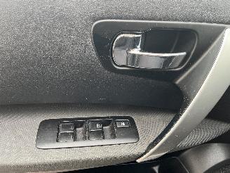 Nissan Qashqai Qashqai (J10) SUV 1.6 16V (HR16DE) [84kW]  (02-2007/10-2010) picture 26