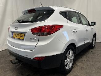 Hyundai Ix35 iX35 (LM) SUV 2.0 16V (G4KD) [120kW]  (01-2010/08-2013) picture 6