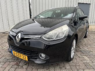Avarii autoturisme Renault Clio Clio IV Estate/Grandtour (7R) Combi 5-drs 0.9 Energy TCE 90 12V (H4B-4=
00(H4B-A4)) [66kW]  (01-2013/08-2021) 2014/3