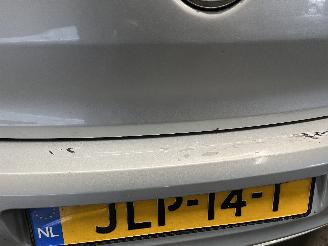 Volkswagen Polo Polo V (6R) Hatchback 1.6 TDI 16V 90 (CAYB(Euro 5)) [66kW]  (06-2009/0=
5-2014) picture 15