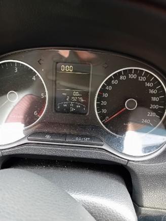 Volkswagen Polo Polo V (6R) Hatchback 1.6 TDI 16V 90 (CAYB(Euro 5)) [66kW]  (06-2009/0=
5-2014) picture 2