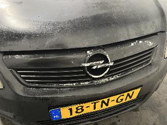 Opel Zafira Zafira (M75) MPV 1.6 16V (Z16XEP(Euro 4)) [77kW]  (07-2005/09-2012) picture 8