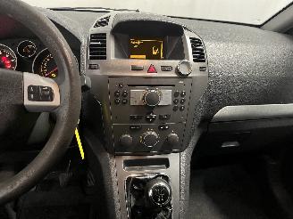 Opel Zafira Zafira (M75) MPV 1.6 16V (Z16XEP(Euro 4)) [77kW]  (07-2005/09-2012) picture 18