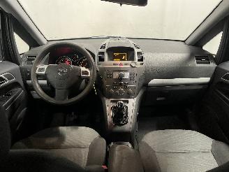 Opel Zafira Zafira (M75) MPV 1.6 16V (Z16XEP(Euro 4)) [77kW]  (07-2005/09-2012) picture 15