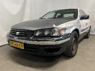 Vaurioauto  passenger cars Toyota Camry Camry (SXV/VCV20) Sedan 2.2i 16V (5SFE) [96kW]  (08-1996/11-2001) 2001/5