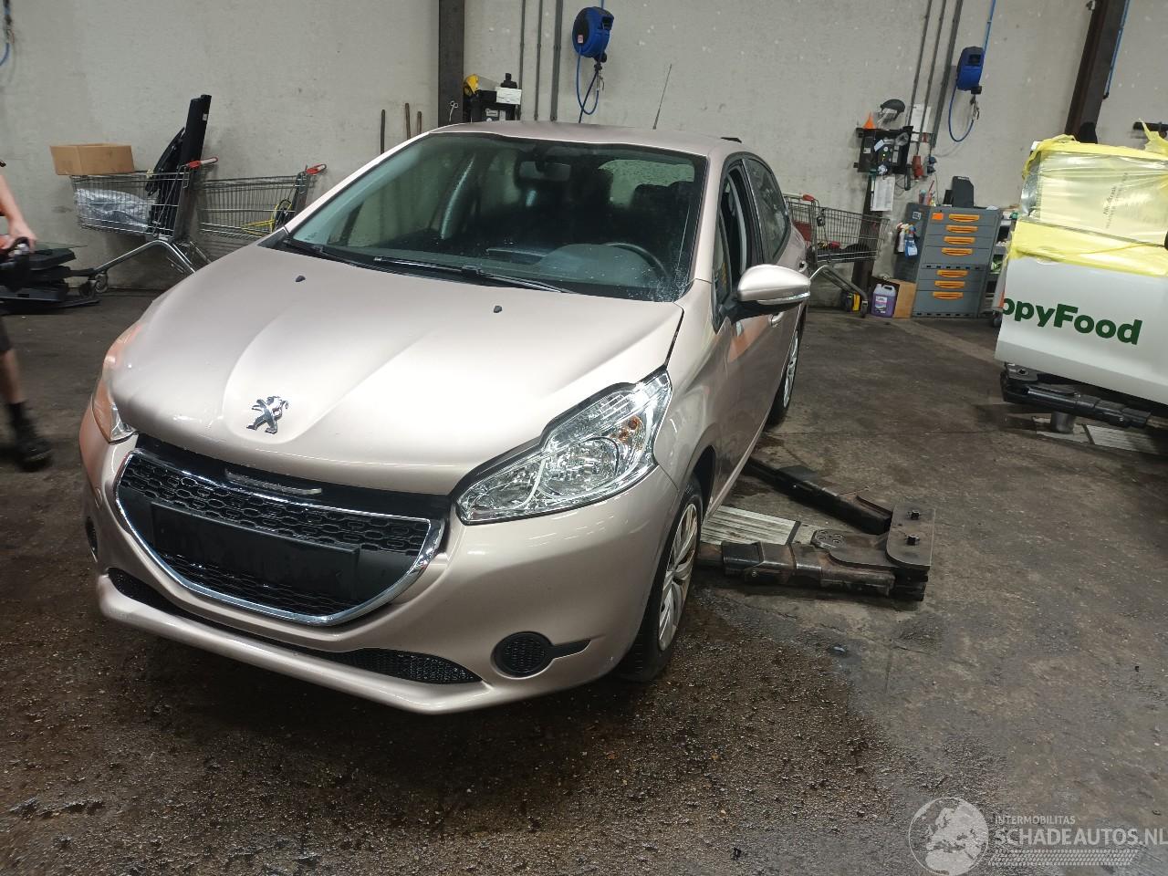 Peugeot 208 208 I (CA/CC/CK/CL) Hatchback 1.0 Vti 12V PureTech (EB0(ZMZ)) [50kW]  =
(03-2012/12-2019)