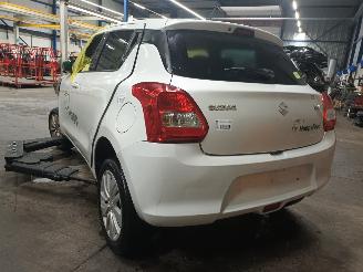 Suzuki Swift Swift (ZC/ZD) Hatchback 5-drs 1.2 Dual Jet 16V (K12C) [66kW]  (04-2017=
/...) picture 4
