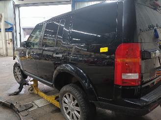 Land Rover Discovery Discovery III (LAA/TAA) Terreinwagen 2.7 TD V6 (276DT(TDV6)) [140kW]  =
(07-2004/09-2009) picture 5