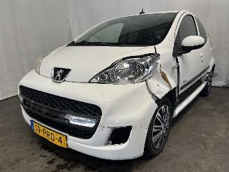 Unfallwagen Peugeot 107 107 Hatchback 1.0 12V (384F(1KR)) [50kW]  (06-2005/05-2014) 2011/3