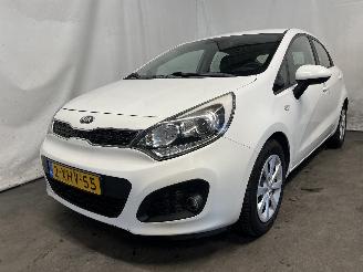 škoda osobní automobily Kia Rio Rio III (UB) Hatchback 1.2 CVVT 16V (G4LA5) [63kW]  (09-2011/12-2017) 2014/8