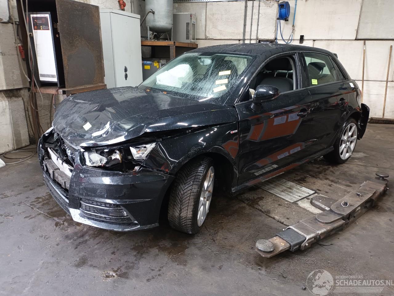 Audi A1 A1 Sportback (8XA/8XF) Hatchback 5-drs 1.0 TFSI Ultra 12V (CHZB(Euro 6=
)) [70kW]  (03-2015/10-2018)