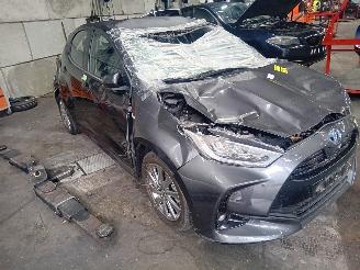 Toyota Yaris Yaris IV (P21/PA1/PH1) Hatchback 1.5 12V Hybrid 115 (M15AFXE) [85kW]  =
(02-2020/...) picture 2