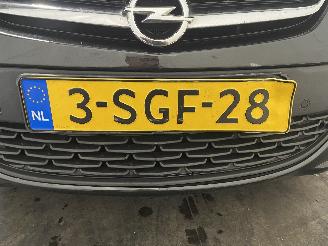 Opel Astra Astra J Sports Tourer (PD8/PE8/PF8) Combi 1.4 Turbo 16V (A14NET(Euro 5=
)) [88kW]  (10-2010/04-2016) picture 12