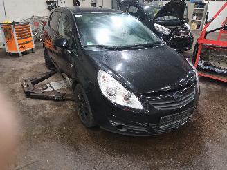Opel Corsa Corsa D Hatchback 1.4 16V Twinport (A14XER) [74kW]  (06-2010/12-2014) picture 2