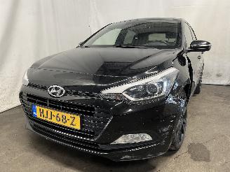 okazja samochody osobowe Hyundai I-20 i20 (GBB) Hatchback 1.0 T-GDI 120 12V (G3LC) [88kW]  (01-2016/08-2020)= 2016/6