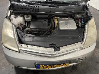 Toyota Prius Prius (NHW20) Liftback 1.5 16V (1NZ-FXE) [82kW]  (09-2003/12-2009) picture 11