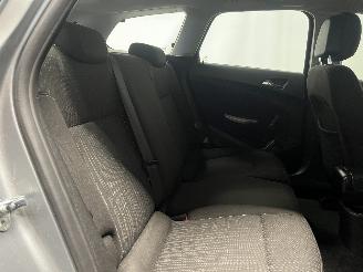 Opel Astra Astra J Sports Tourer (PD8/PE8/PF8) Combi 1.4 16V ecoFLEX (A14XER(Euro=
 5)) [74kW]  (10-2010/10-2015) picture 10