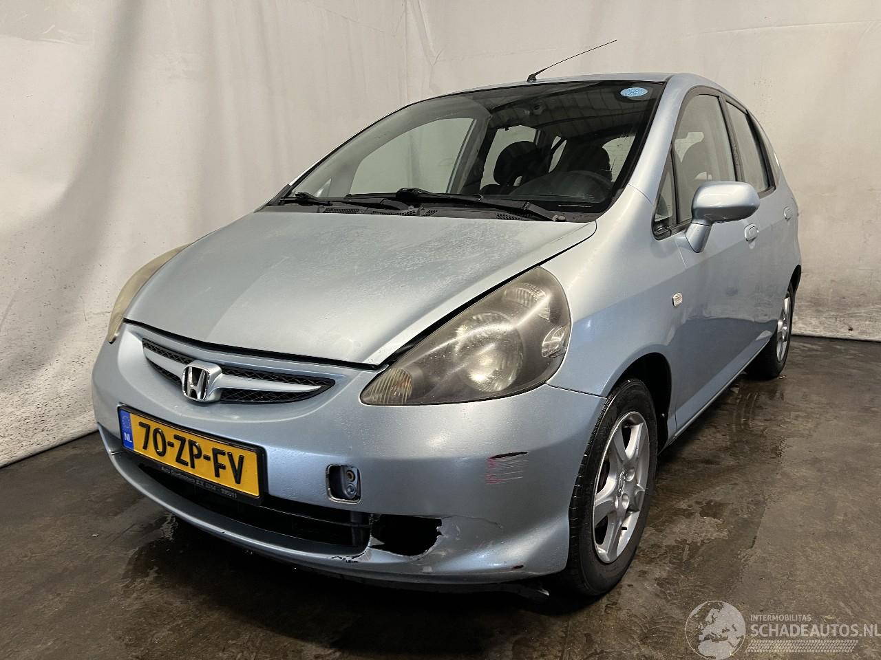 Honda Jazz Jazz (GD/GE2/GE3) Hatchback 1.2 i-DSi (L12A4) [57kW]  (03-2002/07-2008=
)