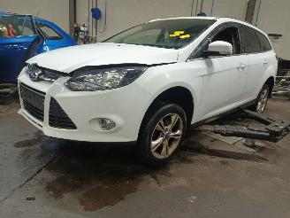 demontáž osobní automobily Ford Focus Focus 3 Wagon Combi 1.0 Ti-VCT EcoBoost 12V 125 (M1DA(Euro 5)) [92kW] =
 (02-2012/05-2018) 2012/12