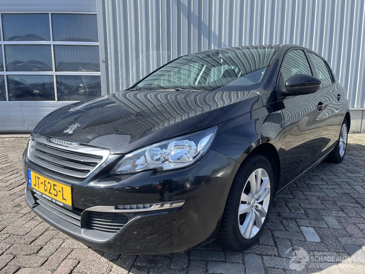 Peugeot 308 308 (L3/L8/LB/LH/LP) Hatchback 5-drs 1.2 12V VTi PureTech 82 (EB2F(HMZ=
)) [60kW]  (09-2013/06-2021)