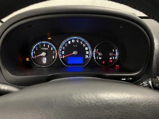 Hyundai Santa Fe Santa Fe II (CM) SUV 2.7 V6 24V 4x2 (G6EA) [139kW]  (03-2006/12-2009) picture 17