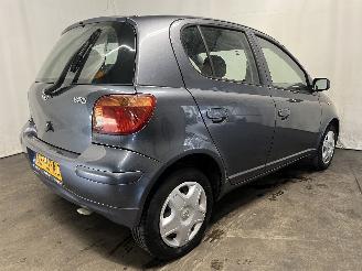 Toyota Yaris Yaris (P1) Hatchback 1.3 16V VVT-i (2SZFE) [64kW]  (04-2002/09-2005) picture 6