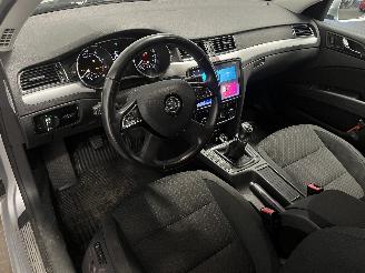 Skoda Superb Superb (3TAA) Hatchback 1.4 TSI 16V (CAXC) [92kW]  (07-2008/05-2015) picture 24