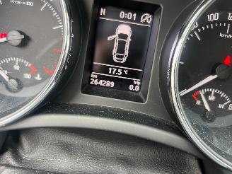 Skoda Superb Superb (3TAA) Hatchback 1.4 TSI 16V (CAXC) [92kW]  (07-2008/05-2015) picture 2