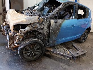 Autoverwertung Renault Scenic Scénic III (JZ) MPV 1.2 16V TCe 130 (H5F-404(H5F-B4)) [97kW]  (01-20=
13/09-2016) 2013/11