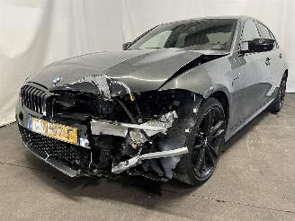 krockskadad bil auto BMW 3-serie 3 serie (G20) Sedan 330e 2.0 TwinPower Turbo 16V (B48-B20A) [215kW]  (=
07-2019/...) 2020/1