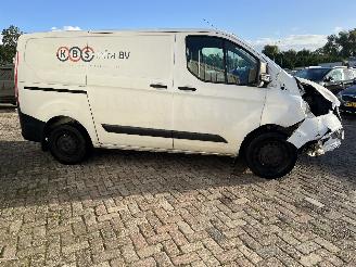 Ford Transit Transit Custom Van 2.0 TDCi 16V Eco Blue 105 (YLFS) [77kW]  (12-2015/1=
2-2023) picture 7