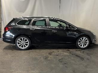 Opel Astra Astra J Sports Tourer (PD8/PE8/PF8) Combi 1.6 Turbo 16V (A16LET(Euro 5=
)) [132kW]  (10-2010/10-2015) picture 6