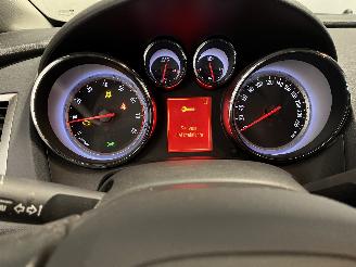 Opel Astra Astra J Sports Tourer (PD8/PE8/PF8) Combi 1.6 Turbo 16V (A16LET(Euro 5=
)) [132kW]  (10-2010/10-2015) picture 15