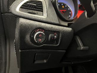Opel Astra Astra J Sports Tourer (PD8/PE8/PF8) Combi 1.6 Turbo 16V (A16LET(Euro 5=
)) [132kW]  (10-2010/10-2015) picture 18