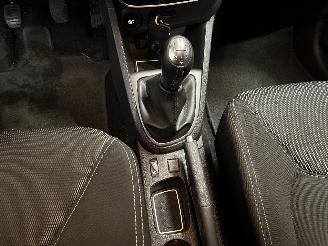 Renault Clio Clio IV Estate/Grandtour (7R) Combi 5-drs 1.5 Energy dCi 90 FAP (K9K-6=
28(K9K-E6)) [66kW]  (11-2012/08-2021) picture 12