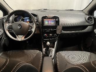 Renault Clio Clio IV Estate/Grandtour (7R) Combi 5-drs 1.5 Energy dCi 90 FAP (K9K-6=
28(K9K-E6)) [66kW]  (11-2012/08-2021) picture 9