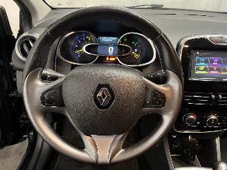 Renault Clio Clio IV Estate/Grandtour (7R) Combi 5-drs 1.5 Energy dCi 90 FAP (K9K-6=
28(K9K-E6)) [66kW]  (11-2012/08-2021) picture 11