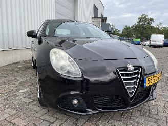 Alfa Romeo Giulietta Giulietta (940) Hatchback 1.4 TB 16V MultiAir (940.A.2000) [125kW]  (0=
4-2010/10-2018) picture 5