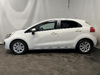 Kia Rio Rio III (UB) Hatchback 1.2 CVVT 16V (G4LA5) [63kW]  (09-2011/12-2017) picture 3