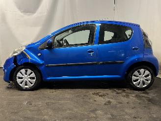 Citroën C1 C1 Hatchback 1.0 12V (1KR-FE(CFB)) [50kW]  (06-2005/09-2014) picture 4