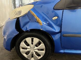 Citroën C1 C1 Hatchback 1.0 12V (1KR-FE(CFB)) [50kW]  (06-2005/09-2014) picture 11