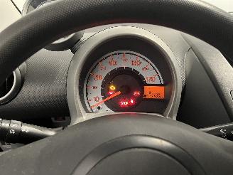 Citroën C1 C1 Hatchback 1.0 12V (1KR-FE(CFB)) [50kW]  (06-2005/09-2014) picture 20