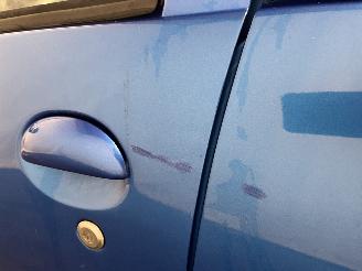 Citroën C1 C1 Hatchback 1.0 12V (1KR-FE(CFB)) [50kW]  (06-2005/09-2014) picture 9