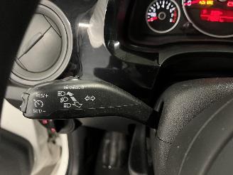 Volkswagen Up! Up! (121) Hatchback 1.0 12V 60 (CHYA) [44kW]  (08-2011/08-2020) picture 19