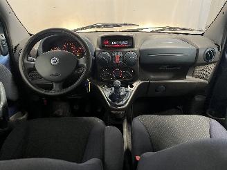 Fiat Doblo Doblo (223A/119) MPV 1.6 16V (182.B.6000(Euro 3)) [76kW]  (10-2001/09-=
2005) picture 14