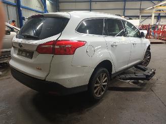 Ford Focus Focus 3 Wagon Combi 1.0 Ti-VCT EcoBoost 12V 125 (M1DC) [92kW]  (02-201=
2/05-2018) picture 3